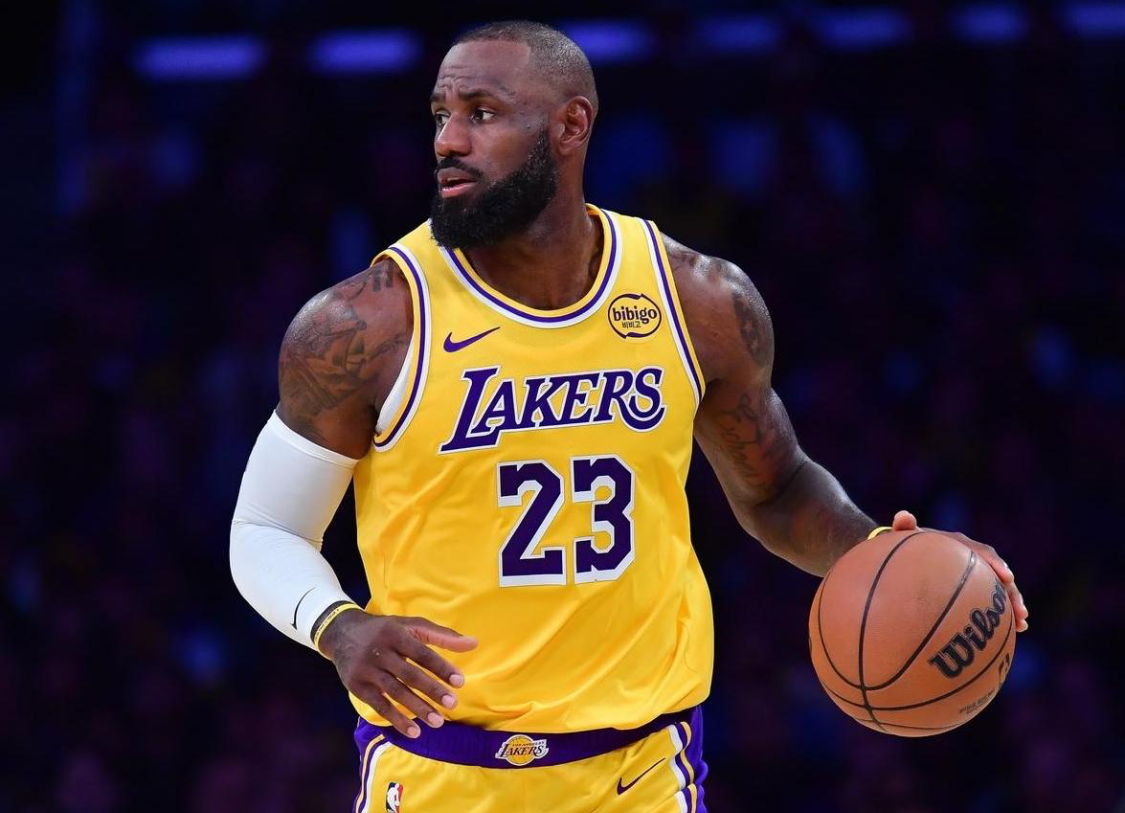 金年会平台-詹姆斯是20岁、30岁以前历史总得分王！锁定40岁以后总得分王！