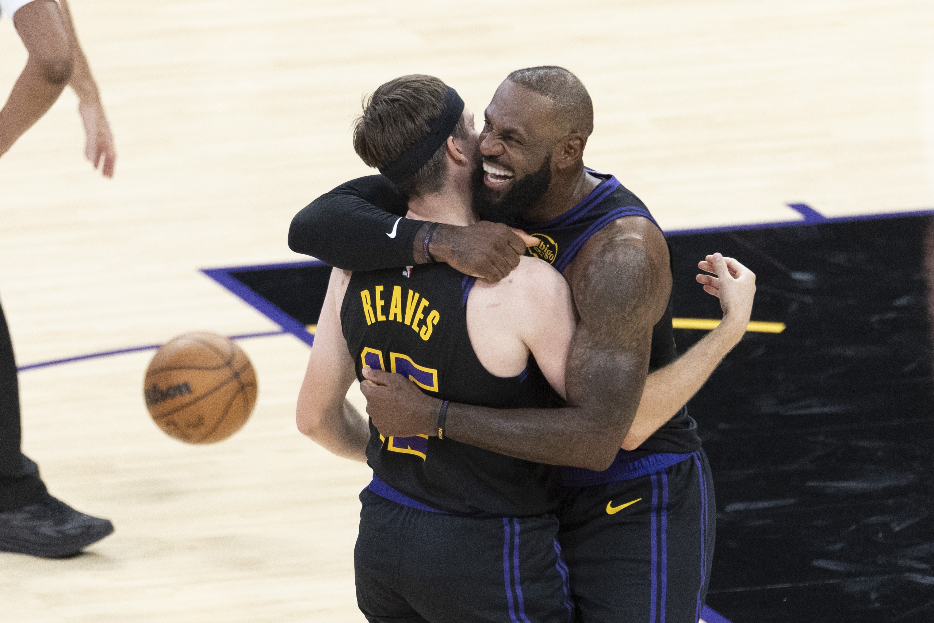 金年会体育-皮尔斯：富保罗用里夫斯换JJJ的言论或影响湖人更衣室 也许是策略